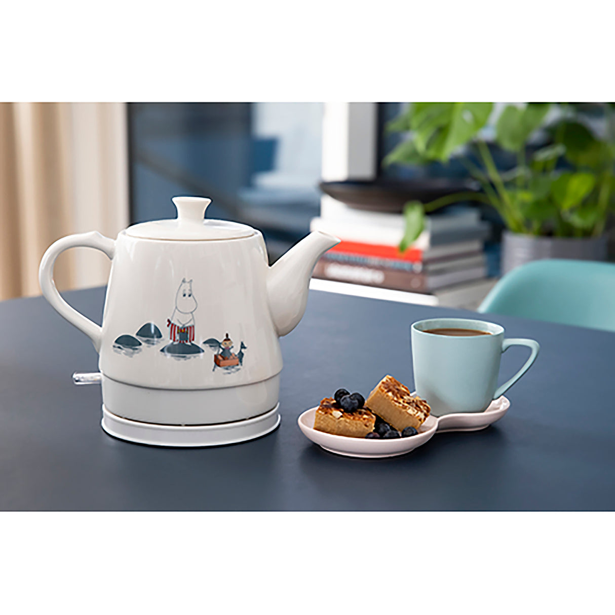 Moomin 19130010 - Keramischer Wasserkocher, 0,8L, 1750W, Design: Am Meer
